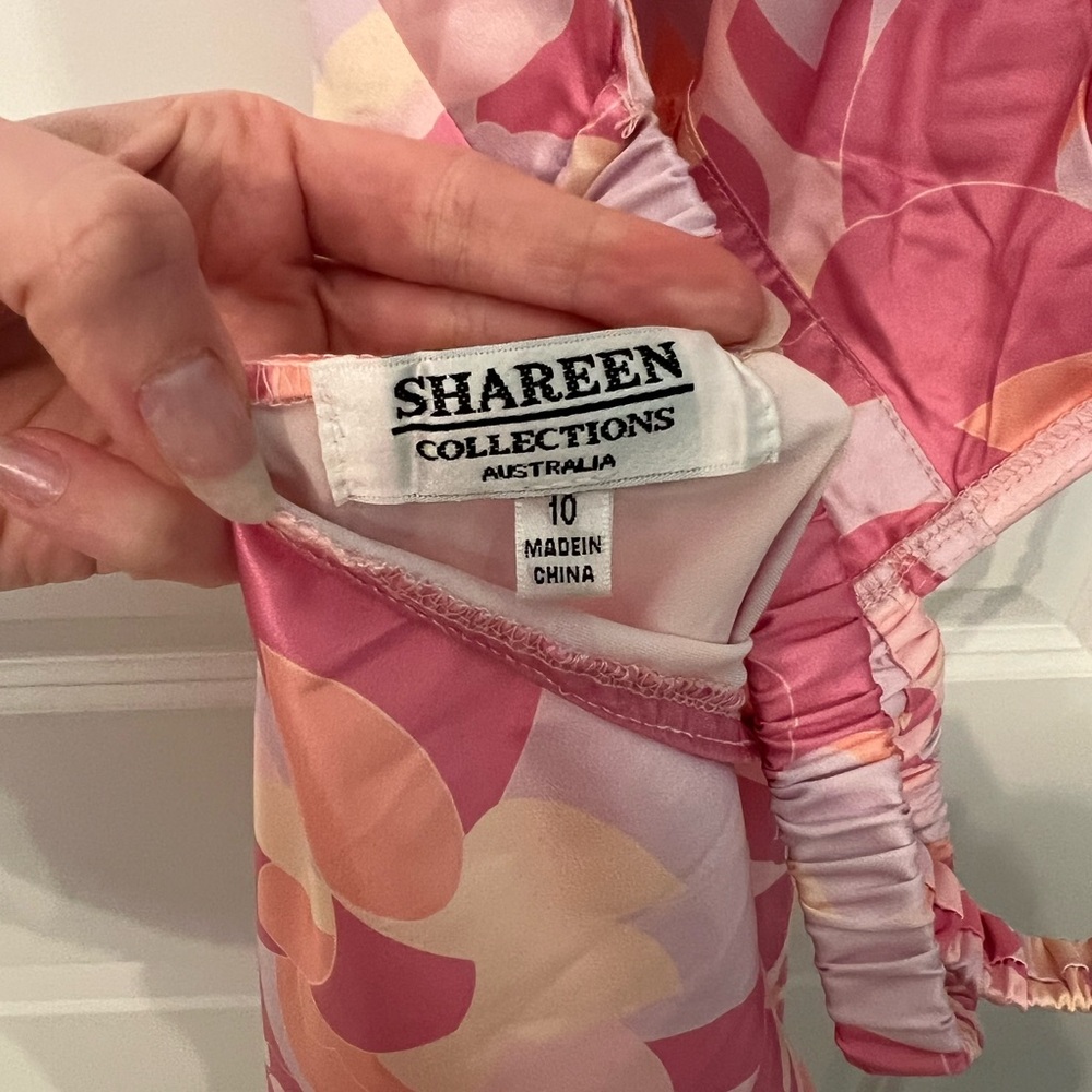 Shareen collection Pink and Orange Backless Dress - Picture 3 of 3